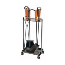 Set von Gerätekitkamin -Kamin Herd Totem