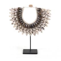 Sculture Collier Coquilles Corde Fer Naturel 30x8x30cm - Décoration d'Autrefois
