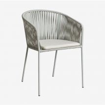 Pack de 2 sillas de comedor apilables con reposabrazos en hierro y cuerda trenzada Jocelyn Sklum