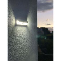 Spot solaire mural Galix G4565 - Tres éclairant avec detecteur de presence - 300 Lumens
