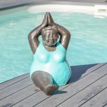 Wanda Collection - Statue moderne femme ronde position yoga turquoise
