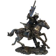 Parastone - Statue samurai à cheval aspect bronze