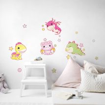 Sticker autocollant décoratif pour enfant, bébés dragons et étoile, 68x24cm, multicolore sur fond blanc, décoration murale idéale pour chambre bébé.
