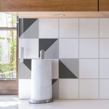 Sticker carrelage adhésif Tolentino, 6 pièces, 15 cm x 15 cm, décoratif autocollant, motifs triangles blanc et gris, style scandinave.
