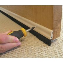 Battiscopa isolante per porte, in vero legno 838 mm - Stormguard