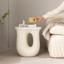Unho - Table d'Appoint Canapé Salon Blanc: Petite Table Bout de Fauteuil en Béton U-Forme Meuble d'Appoint Art Scandinave pour Chevet Jardin