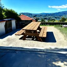 Jardinatoire - Table de Jardin en Bois Massif de 240 cm, Classe 3 Marron, Faible Encombrement, 100% Française