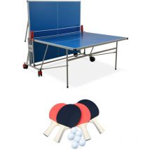 Sweeek - Table de ping pong outdoor bleue - table pliable avec 4 raquettes et 6 balles. pour utilisation extérieure. sport tennis de table