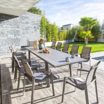 Hesperide - Table de jardin extensible Pavane seigle & praline 12 places en aluminium traité époxy - Hespéride