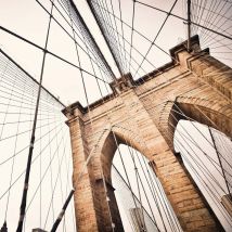 Tableau sur toile New York Pont de Brooklyn | Tableau moderne pour chambre ado | Tableau sur toile beige & gris pour bureau 0,5 x 0,5 m