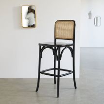 Berah Getah - Tabouret de bar en acajou massif et cannage noir