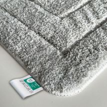 Tapis de Bain Atlantis, Ultra Doux Extra Moelleux & Absorbant Séchage Rapide Antidérapant Gris argenté 50 x 80 cm