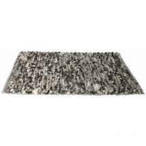 Tapis scandinave effet boules Cocooning