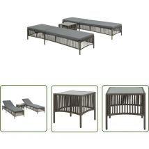 The Living Store - Chaises longues lot de 2 avec table Résine tressée Gris - Chaise Longue - Mobilier De Jardin - Salon De Jardin - Transats - Set De