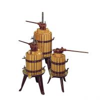 Torchio a cricco in legno da 95 litri - ferrari group