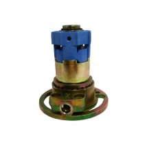 Geiger - Treuil a Pignons Coniques 2/1 Entree C6 Traversant Sortie Octo40 (embout Debrayable Gauche)