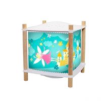 Trousselier - Princesas - Luz nocturna - Linterna Revolution 2.0 - Regalo para niños - Proyector de estrellas musicales - Música e historias