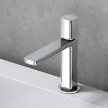 Sogood - doporro Einhebelmischer Silber 19,6 cm hoch Waschbeckenarmatur eckig Waschtischarmatur Einlochmontage DIN-Anschluss - Silber
