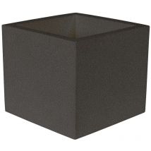 Narciso 50 Fioriera quadrata da interno ed esterno per piante e fiori Molto resistente al passare del tempo. Realizzata in polietilene in Spagna