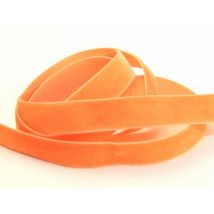 Berisfords Velvet Ribbon Mini Roll 9683 Apricot