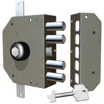 SERRATURA LEGNO APPLICARE 3250P CR C.POMPA M4+POMOLO TRIPL+SCR E.MM 60 DX