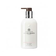 Lotion pour le corps Molton Brown Delicious Rhubarb & Rose 300 ml