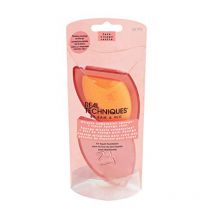 Real Techniques Base Miracle Complexion Sponge Gift Set Sponge + Travel Case