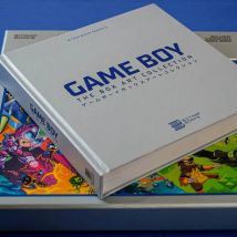 Nintendo Game Boy - The Box Art Collection (Limited Silver Version)