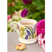 Emma Bridgewater | Tete-A-Tete & Grape Hyacinth 1/2 Pint Mug - Unique Handmade & Handpainted English Earthenware Tea/Coffee Mug