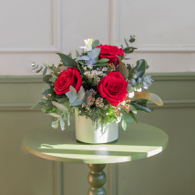 Mini caixa com rosas vermelhas