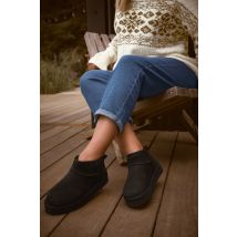 Yours Black Faux Suede Lined Ankle Boots In Extra Wide Eee Fit Size 8EEE