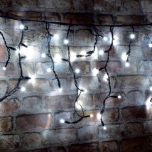 Lyyt-Connect 2m 100 Cool White LED Connectable Outdoor Icicle Lights