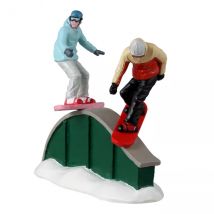 Personaggi Lemax Divertimento nello snowboard