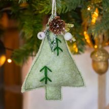 Albero di feltro da appendere (H27 cm) Alpin Menta bianca