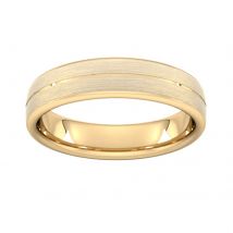 5mm D Shape Standard Centre Groove With Chamfered Edge Wedding Ring In 9 Carat Yellow Gold - Ring Size P