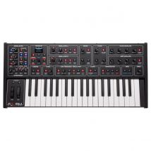 Sequential Fourm 4-Voice Analog Synthesizer