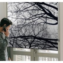 Store enrouleur arbre blanc et gris