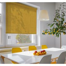 Store enrouleur jaune imitation bambou