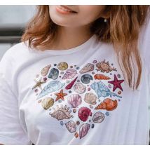 Camiseta corazón de conchas