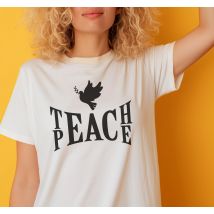 T-shirt message Teach peace