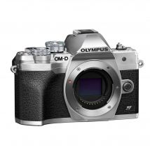 Olympus OM-D E?M10 Mark IV + 14-150mm 4/3 MILC 20,3 MP Live MOS 5184 x 3888 pixels Argent