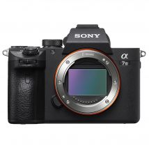 Sony Alpha 7 III + FE 24-105 mm F4 G OSS MILC 24,2 MP CMOS 6000 x 4000 pixels Noir