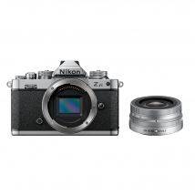 Nikon Z fc + 16-50 VR MILC 20,9 MP CMOS 5568 x 3712 Pixeles Negro, Plata - Nuevo