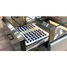 Pastry Refrigerated Display For Pastry With Slide Out Drawers 1125w