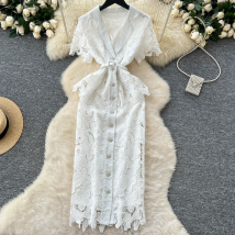 Vêtements pour femmes Robe élégante pour femmes Robe d'été taille serrée Robe à la mode Col à manches courtes Robe longue en dentelle au crochet creux