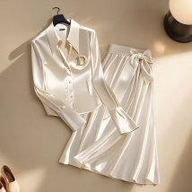 Vêtements pour femmes de style français de luxe avec éléments de lettre, tailleur jupe à la mode
