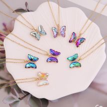 Collier court géométrique hip-hop pour femme avec papillon et diamants d'eau