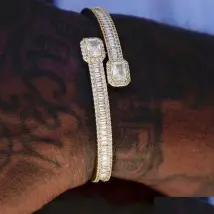 Bracelets à breloques glacés Bling Cz pavé coeur carré clip bracelet bracelet avec plaqué or argent Hip Hop Punk bijoux pour