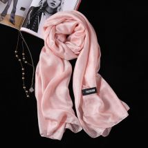 Écharpe de grande taille pour femmes, serviette de plage fine de protection solaire d'été, écharpe cadeau légère en perles de couleur unie pour printemps et automne