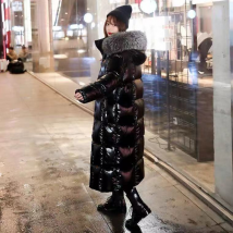 Veste matelassée pour femme Veste chaude veste matelassée au dessus du genou veste matelassée longue noire brillante veste matelassée à col en fourrure super épaisse